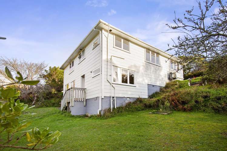 7 Cheshire Street Cannons Creek_18