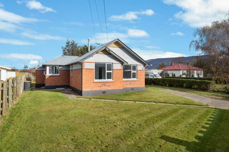 6 Mold Street Middlemarch_21