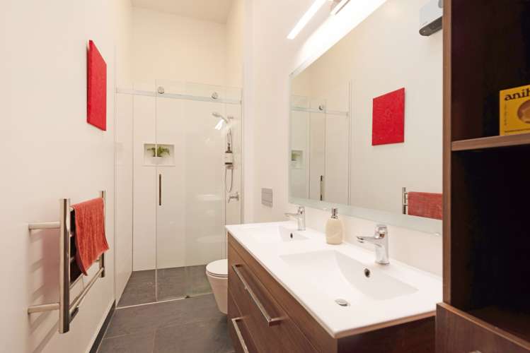 51 Fairview Crescent Kelburn_13