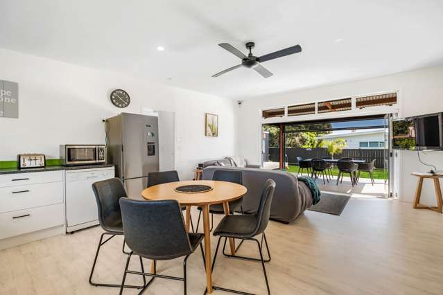 3 Flame Tree Lane Taipa_3