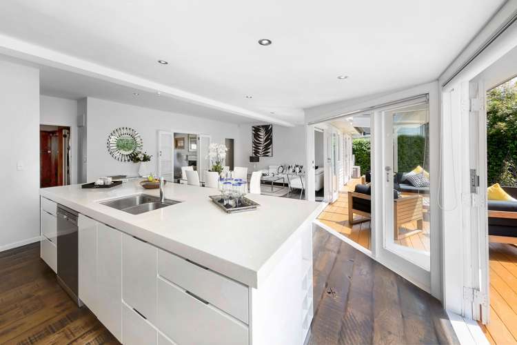 51 Tawhiri Road One Tree Hill_5