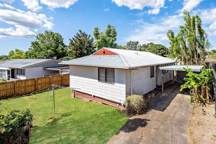 1/9 Bayside Avenue Te Atatu Peninsula_3