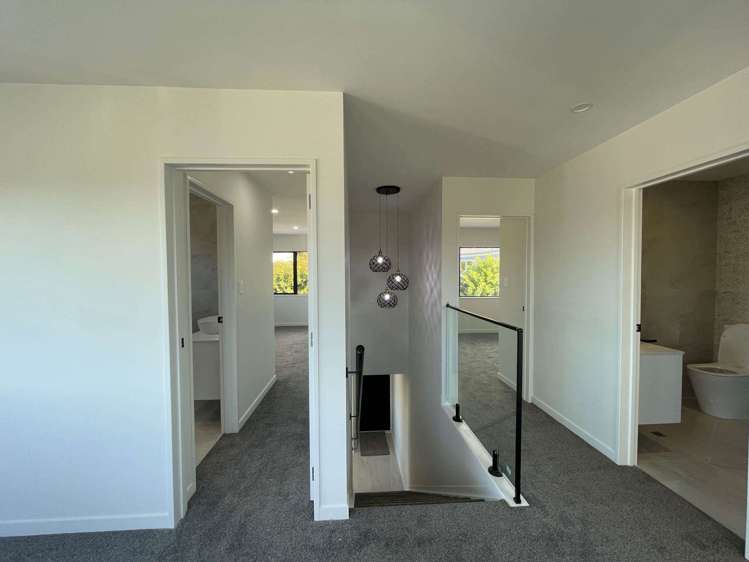 1/4 Glenmore Road Sunnyhills_7
