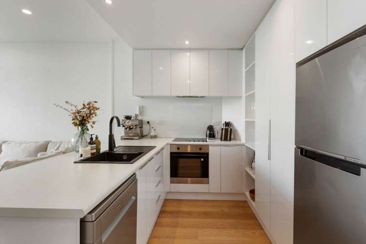 5i/6 Piwakawaka Street Eden Terrace_5