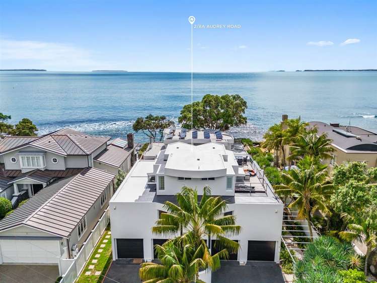 2/8a Audrey Road Takapuna_5