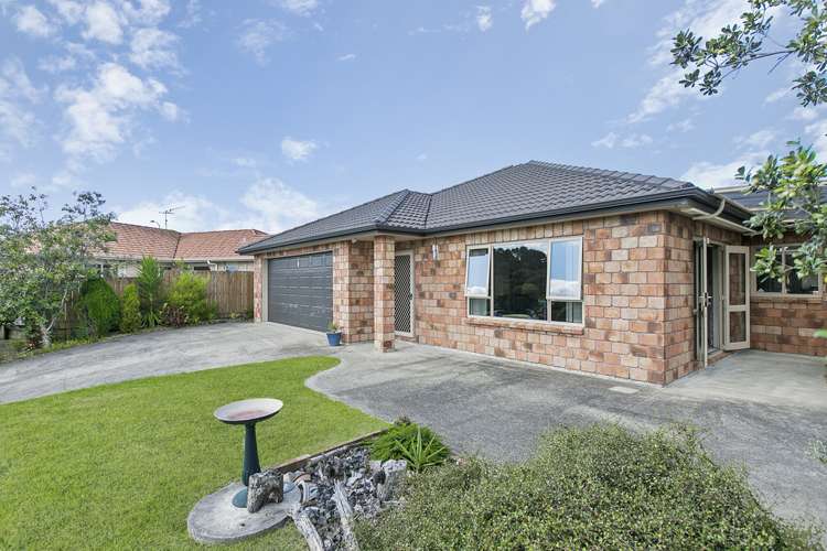 6 Crows Road Swanson_0