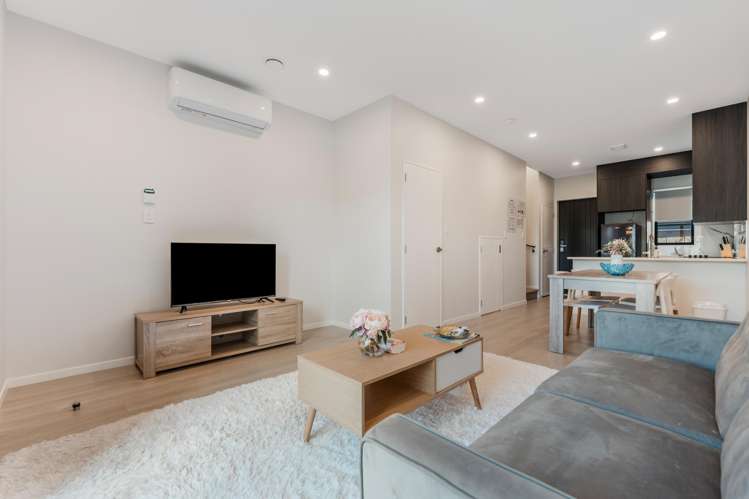 20 Johns Creek Crescent_3