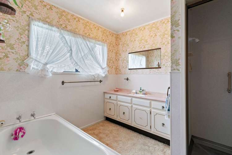 2/16 Litten Road Cockle Bay_12