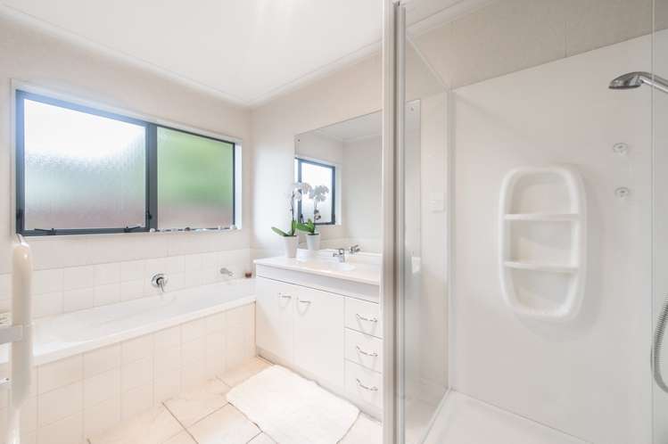 13 Ballybay Road East Tamaki_16