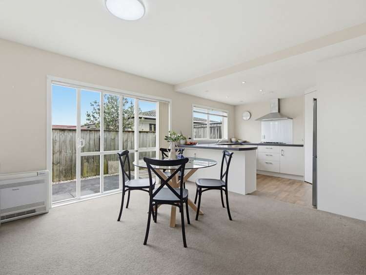 3b Phillip Street Victoria_5