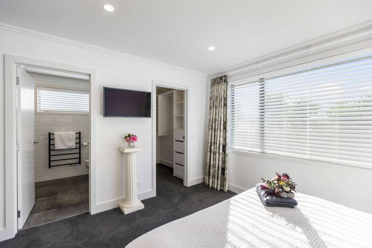 122d Moore Street Howick_9