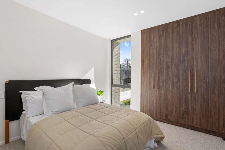 2/88B Hinau Street Fendalton_14