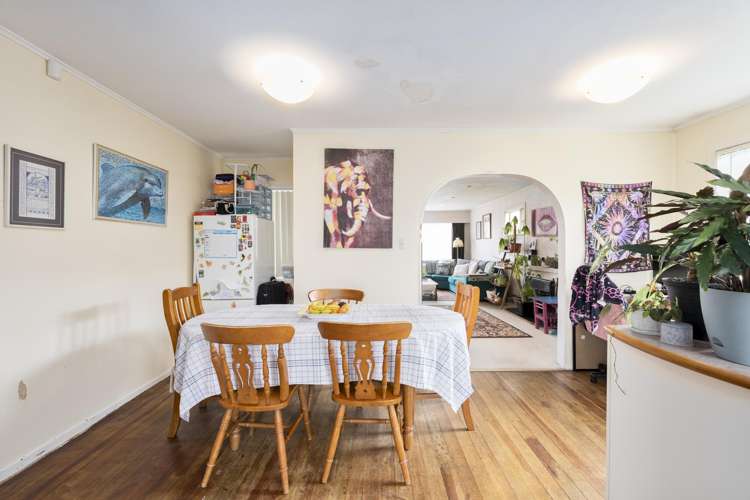 58 Chorley Avenue Massey_9