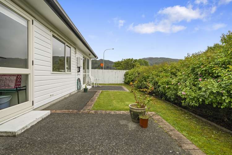 49 Woodland Mews Wainuiomata_13