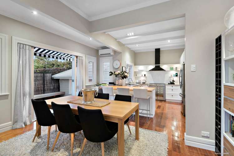 30 Russell Street Stanley Point_8