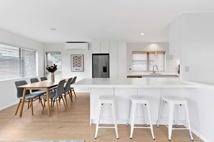 64A Ripon Crescent_3