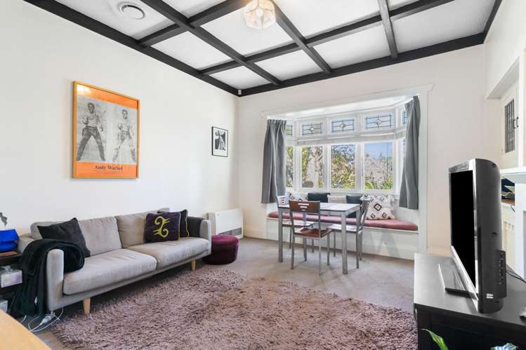 37 Ferryhill Road Epsom_4