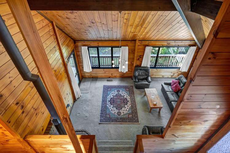 21b Sequoia Grove Merrilands_12