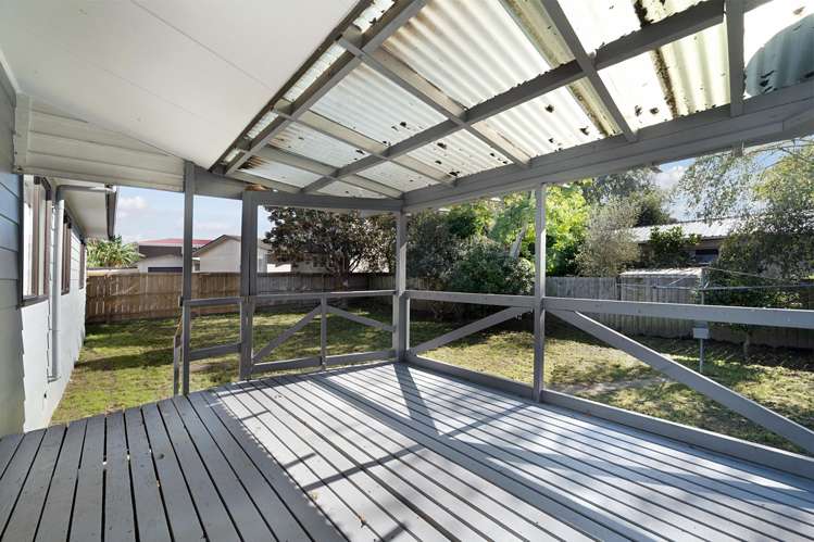 1/134 Mcleod Road Te Atatu South_16