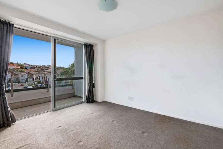 108/17 Link Crescent Stanmore Bay_8