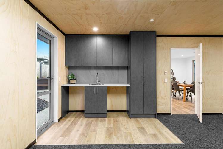 5 Tapley Close Halfway Bush_21