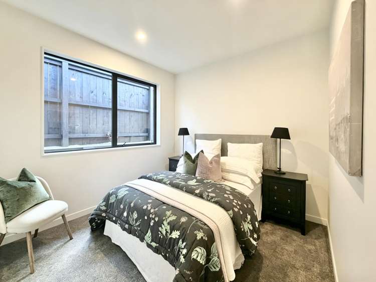 80 Parish Drive Milldale_20
