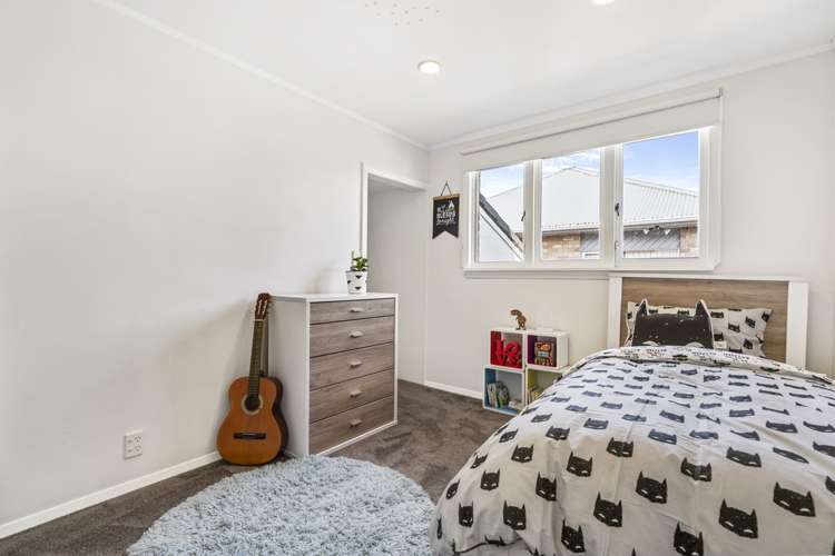 70 Moana Avenue One Tree Hill_14