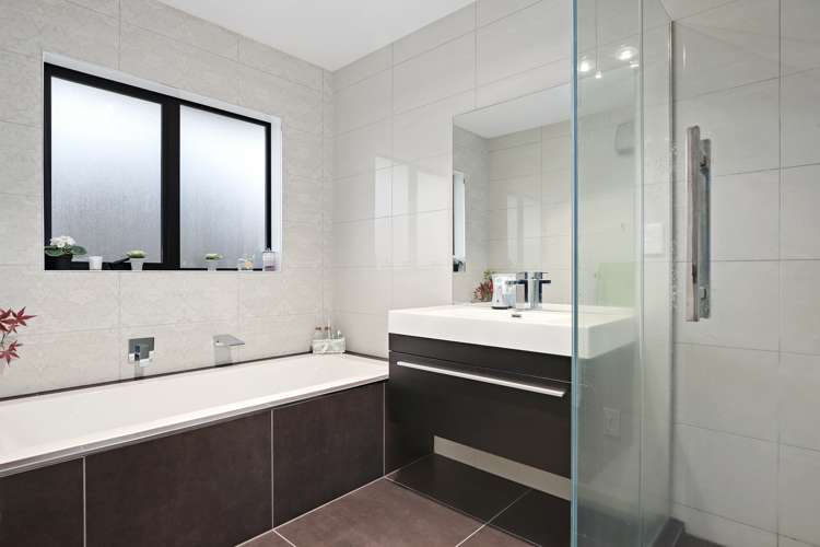 8 Chalgrove Road Huntington_16