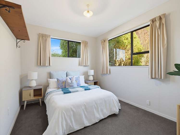 37 Dunbarton Street Redwood_18