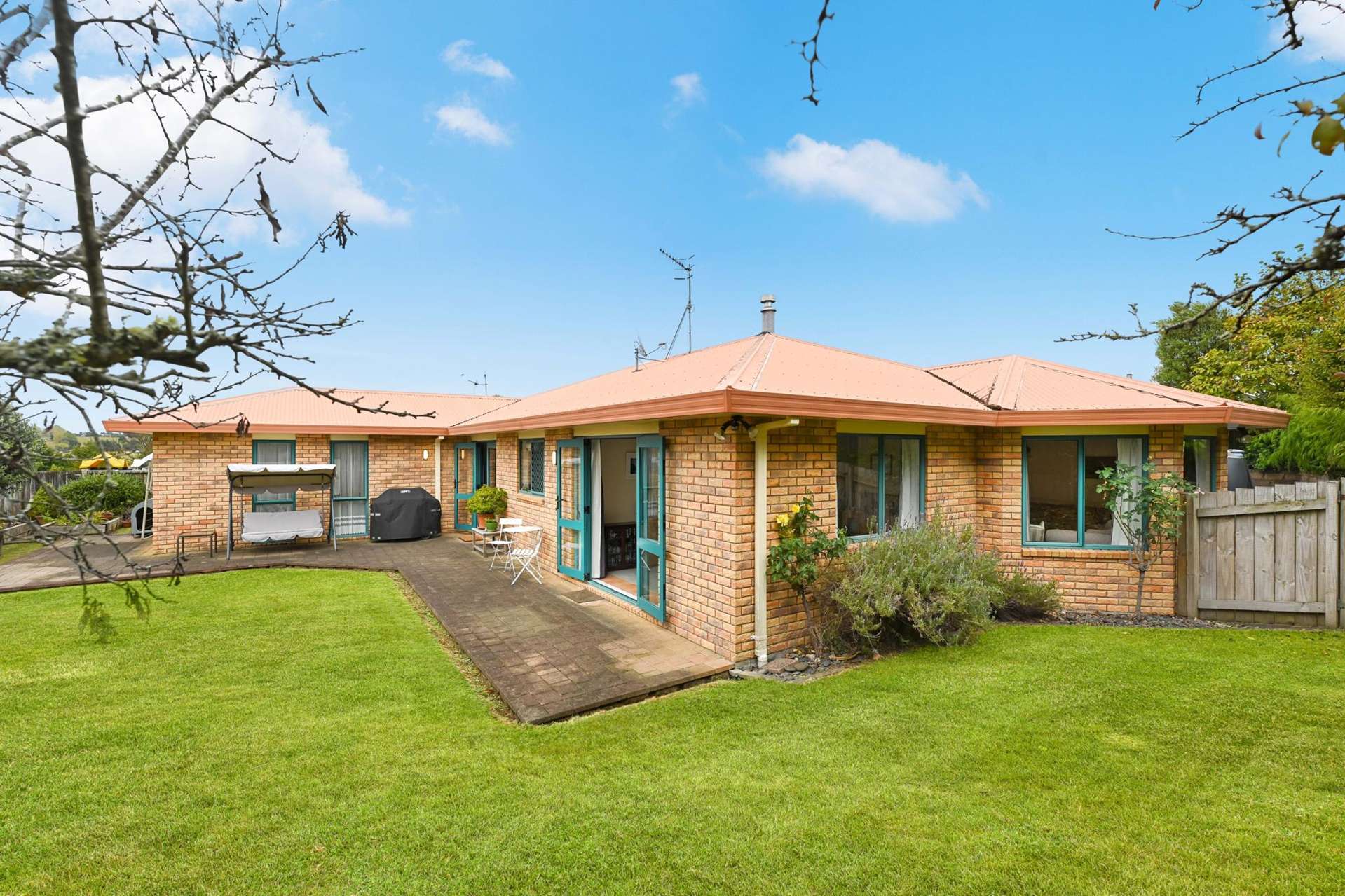 74 Ayrshire Drive Grandview Heights_0