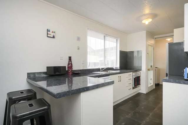 37A Peter Hall Drive Kelvin Grove_1