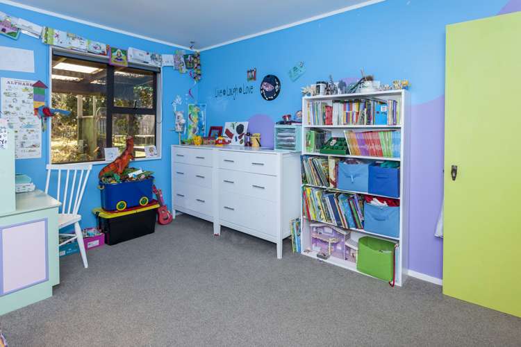 7 Aileen Place Whangamata_19