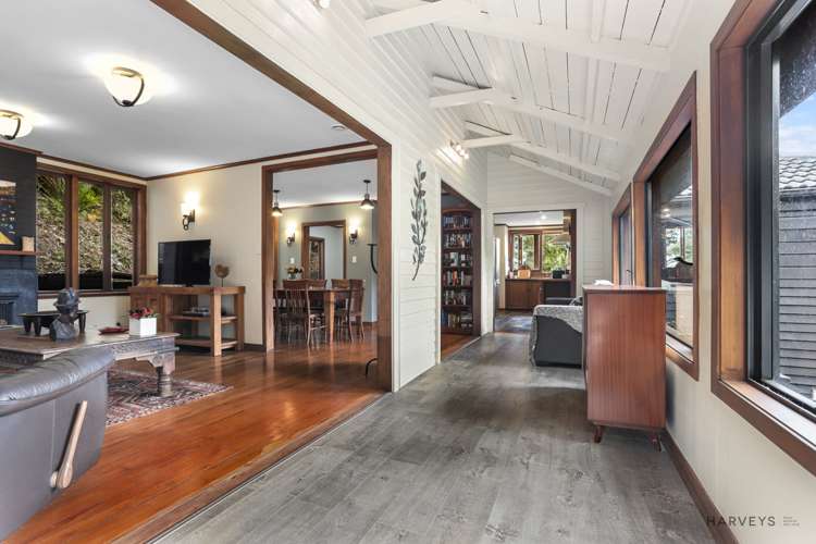 27 Scenic Drive Titirangi_12