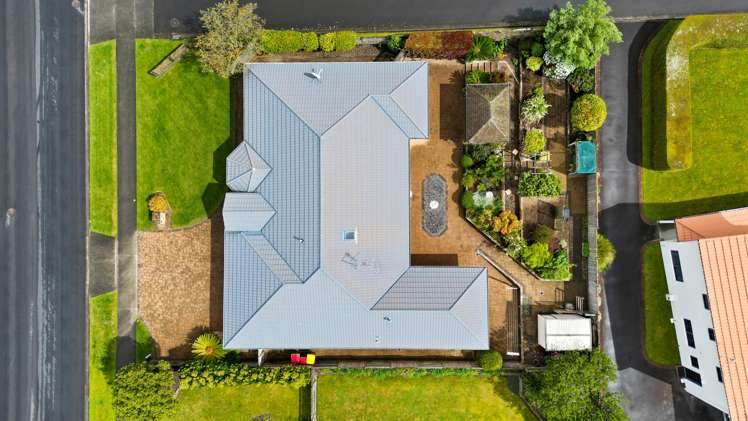 56 Ayrshire Drive Grandview Heights_26