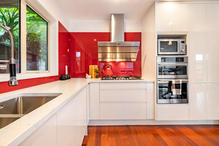 74f Heretaunga Square Silverstream_11