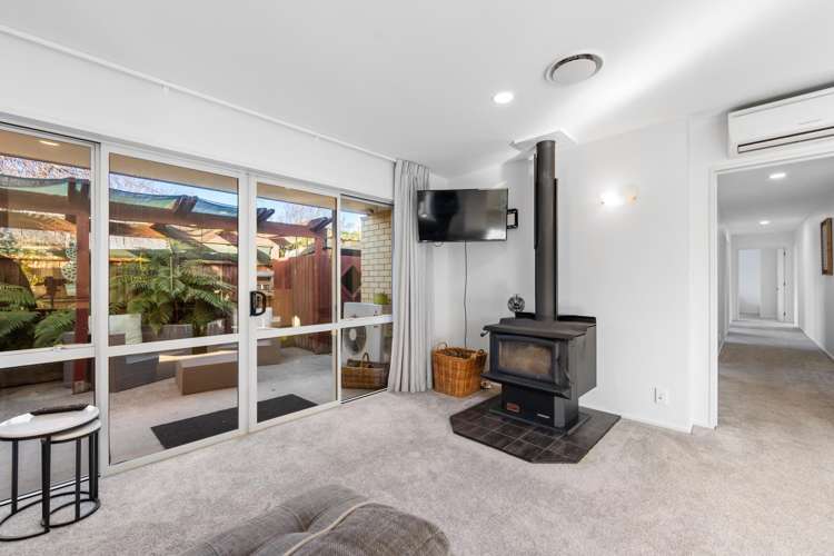 29 Hewitts Road_5