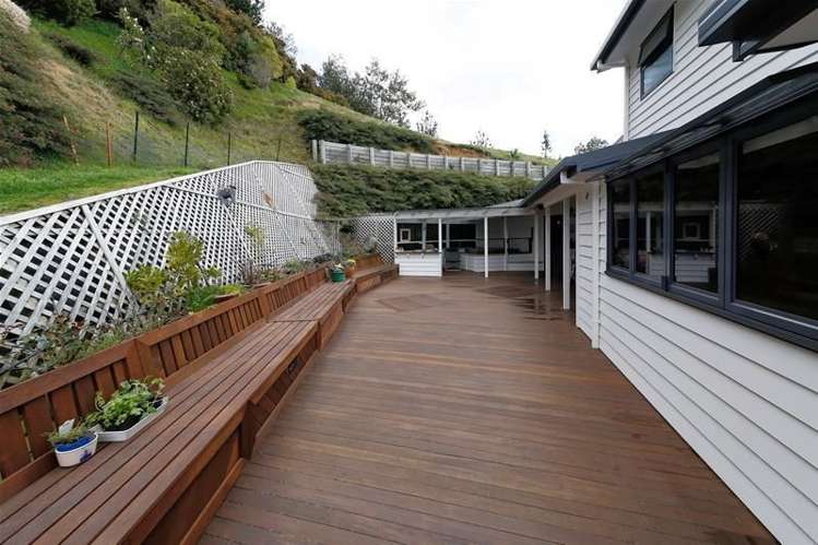 3264 Queen Charlotte Drive Picton_18