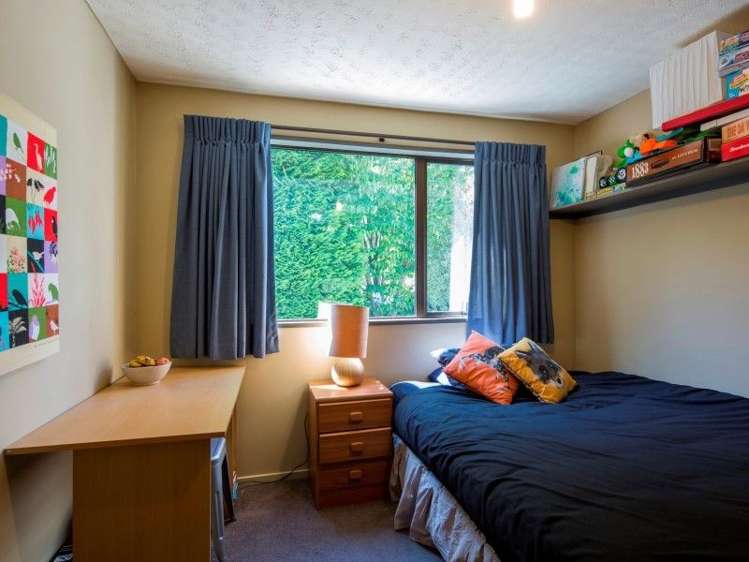 22b Watts Road Fernhill/Sunshine Bay_9