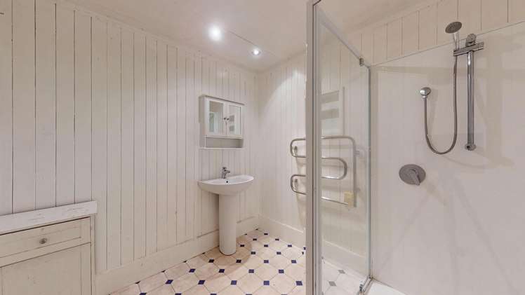 53 Middle Road Allenton_10