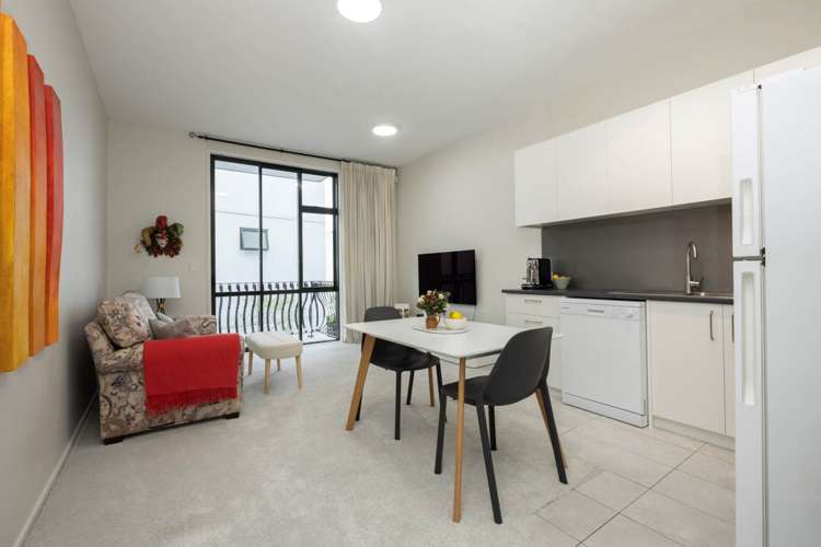 2F/30 Randolph Street_4