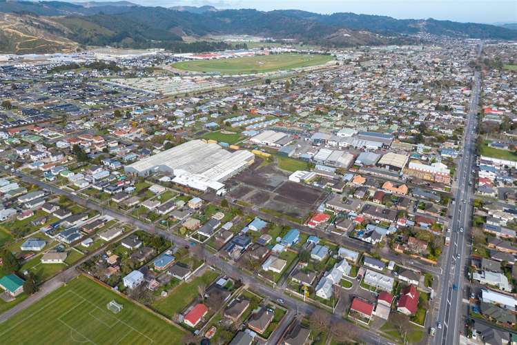 9-15 Refreshment Place Trentham_13