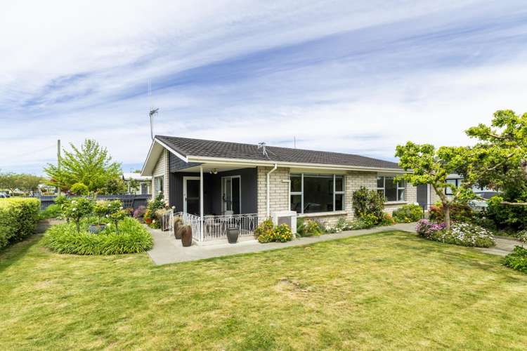 701 Queen Street East Parkvale_10