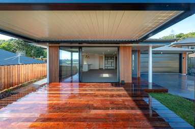11 Blackhawk Close_2