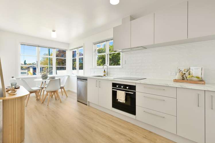 4 Dufek Crescent Wigram_5