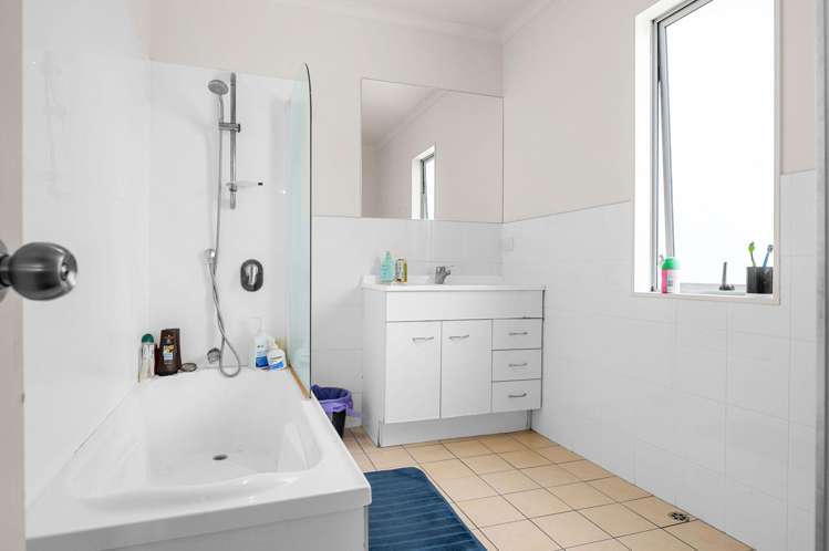7 Rene Way Huntington_10