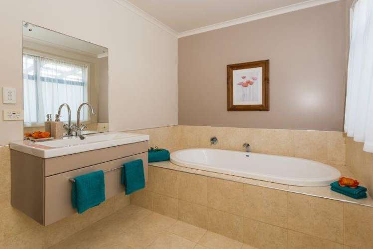 8 Te Awa Avenue 2106_7