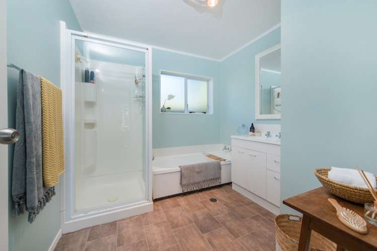 6a Quiet Street Te Atatu South_14