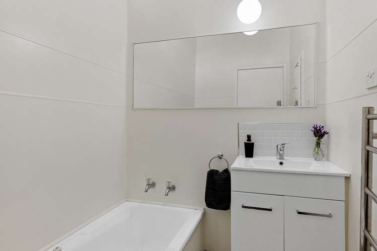 6 Clinton Street Darfield_12