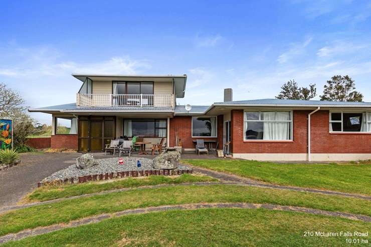 Marshalls Animal Park on McLaren Falls Road, Omanawa, Bay of Plenty is on the hunt for a new owner. Photo / Supplied