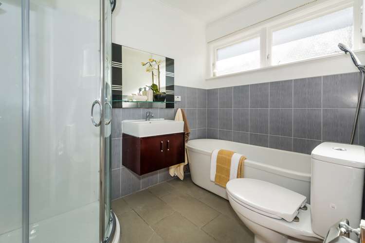 1/89 Lake Road Northcote_20